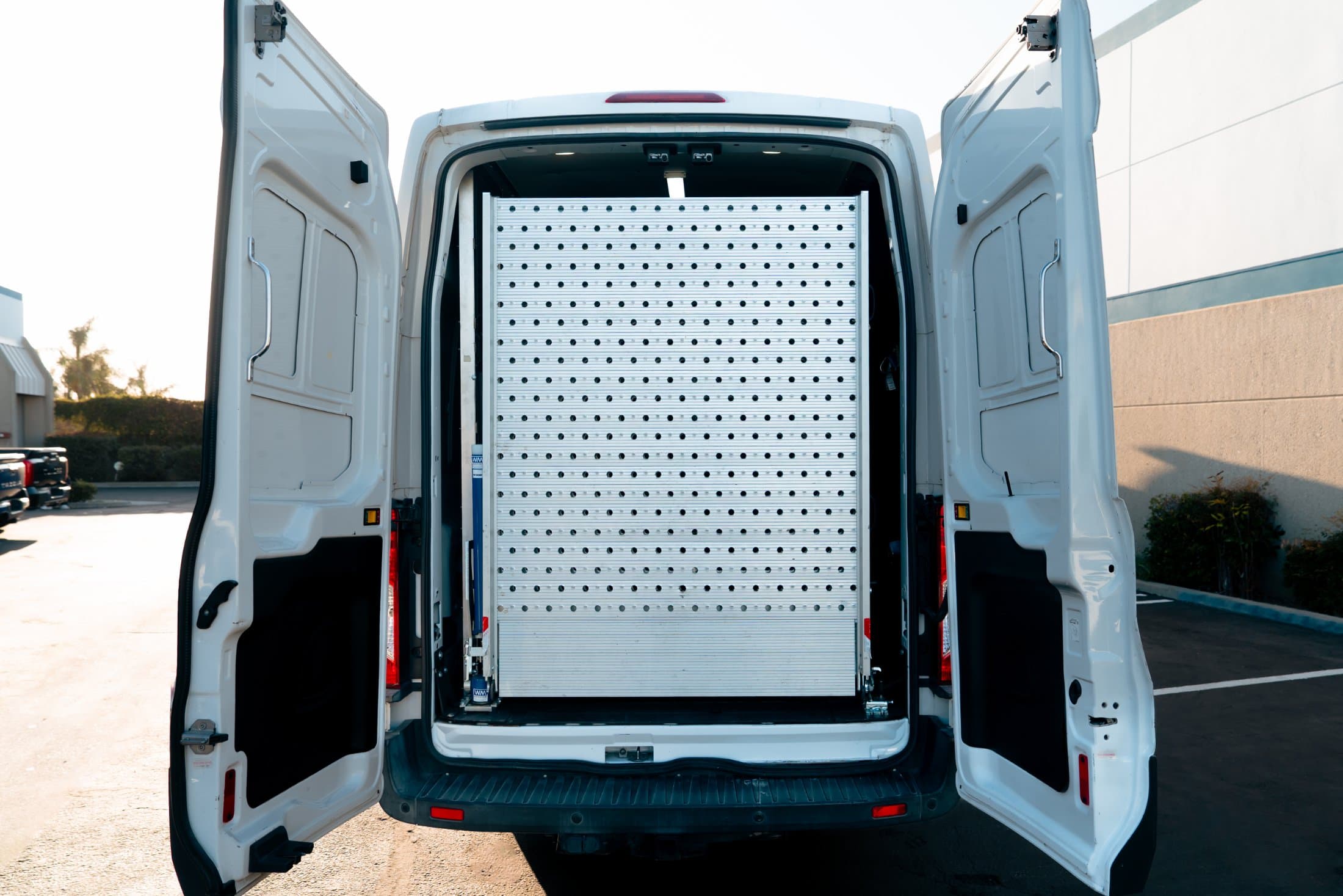 Ford Transit 250 High Roof EXT — White